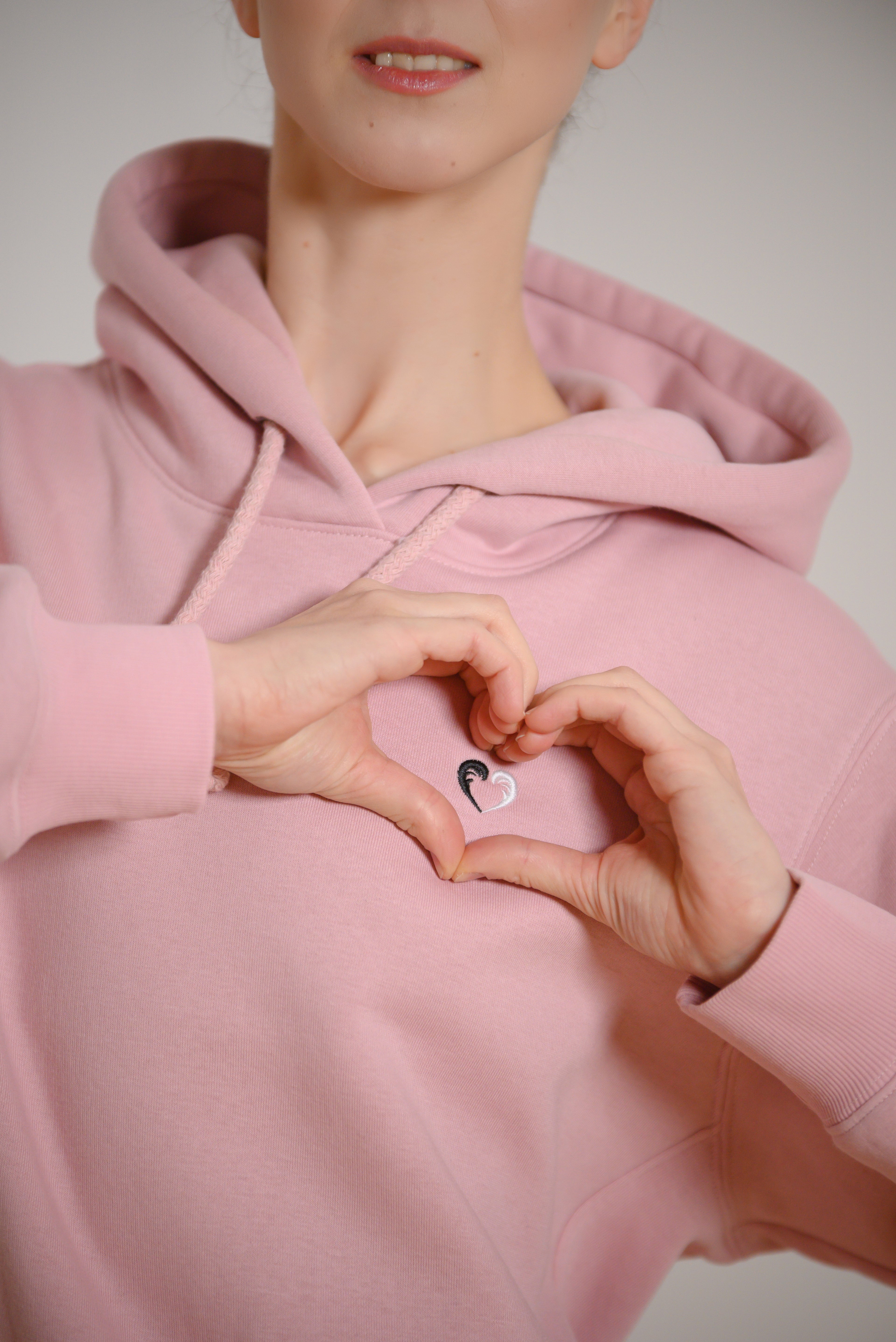Love sign hoodie
