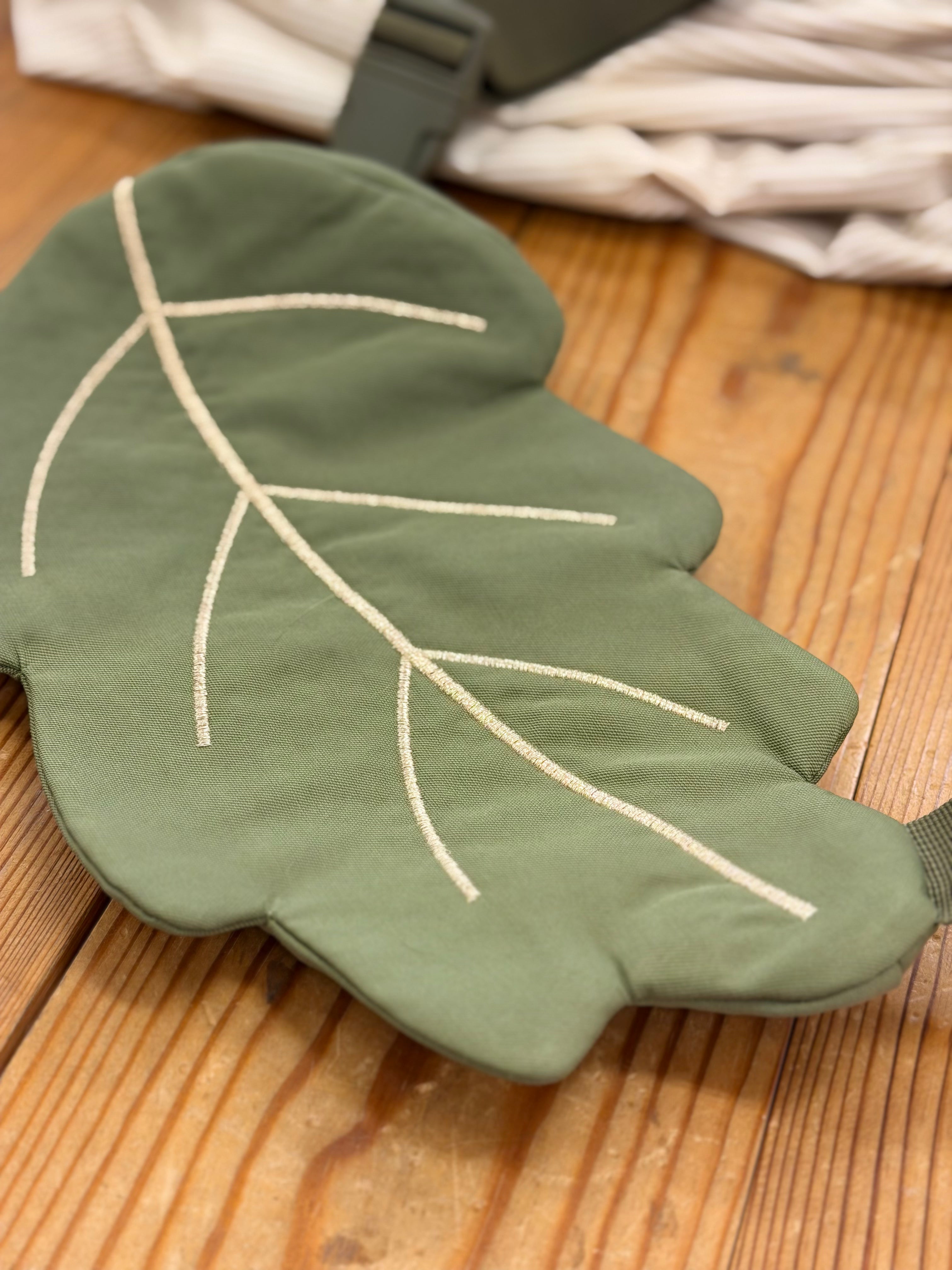 LEAF BUM BAG