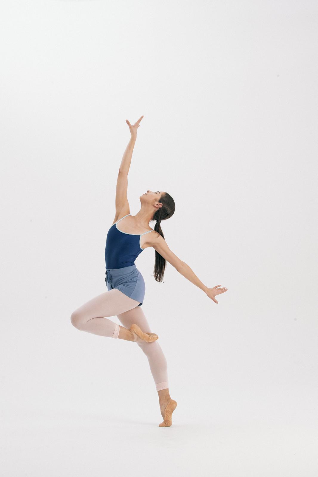 ECONYL® THIN STRAPS LEOTARD with Bra pad | DARK BLUE