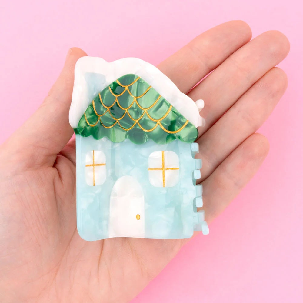 SNOWY HOUSE HAIR CLAW