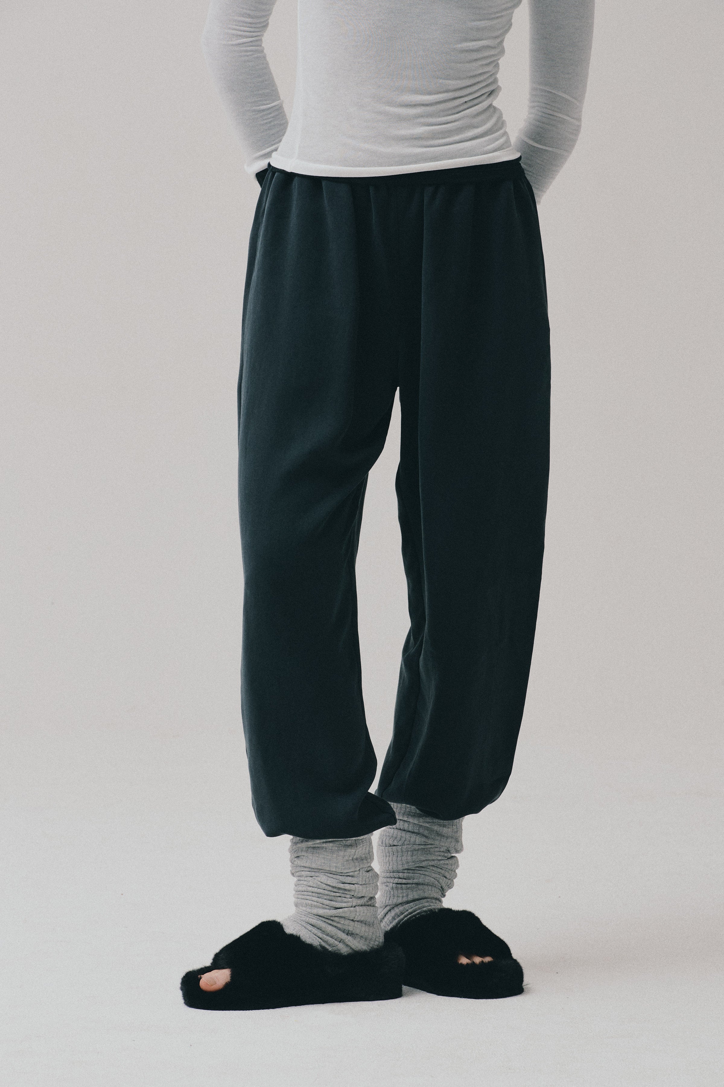 CUPRO MODAL® PANTS | BLACK