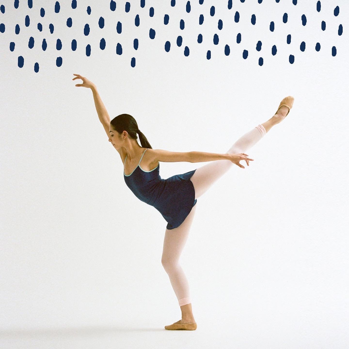 ECONYL® THIN STRAPS LEOTARD with Bra pad | DARK BLUE