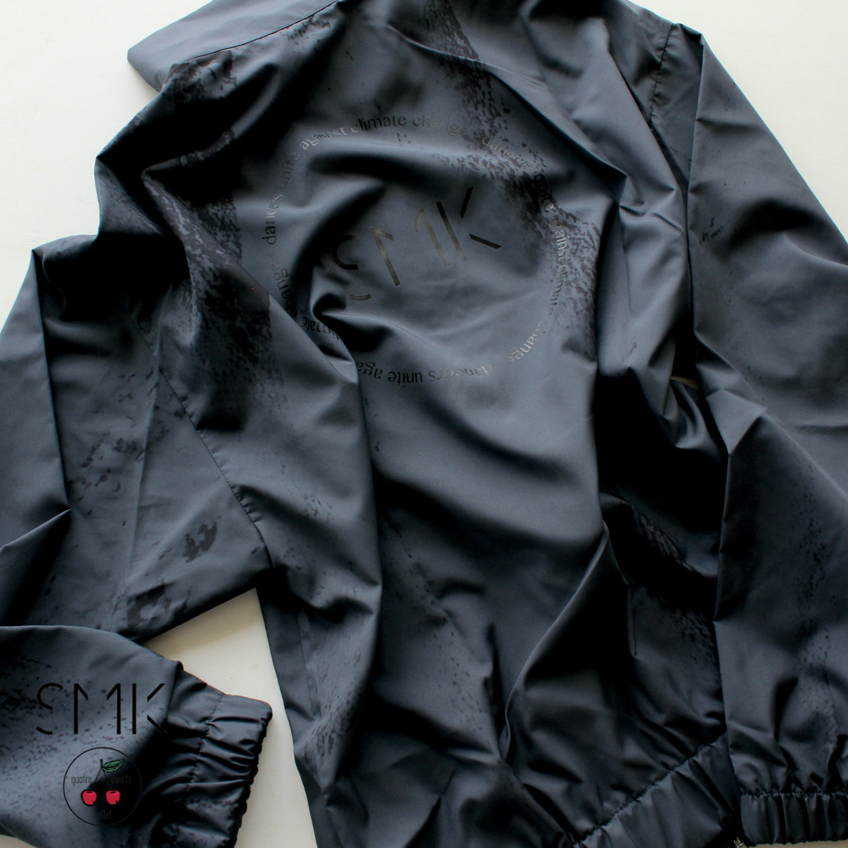 PRINTED RECYCLED POLYESTER JACKET | DARK ICE