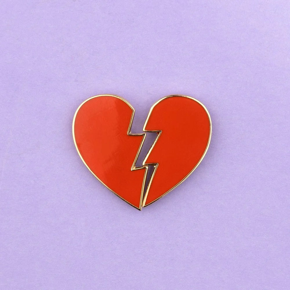 HEART PINS SET