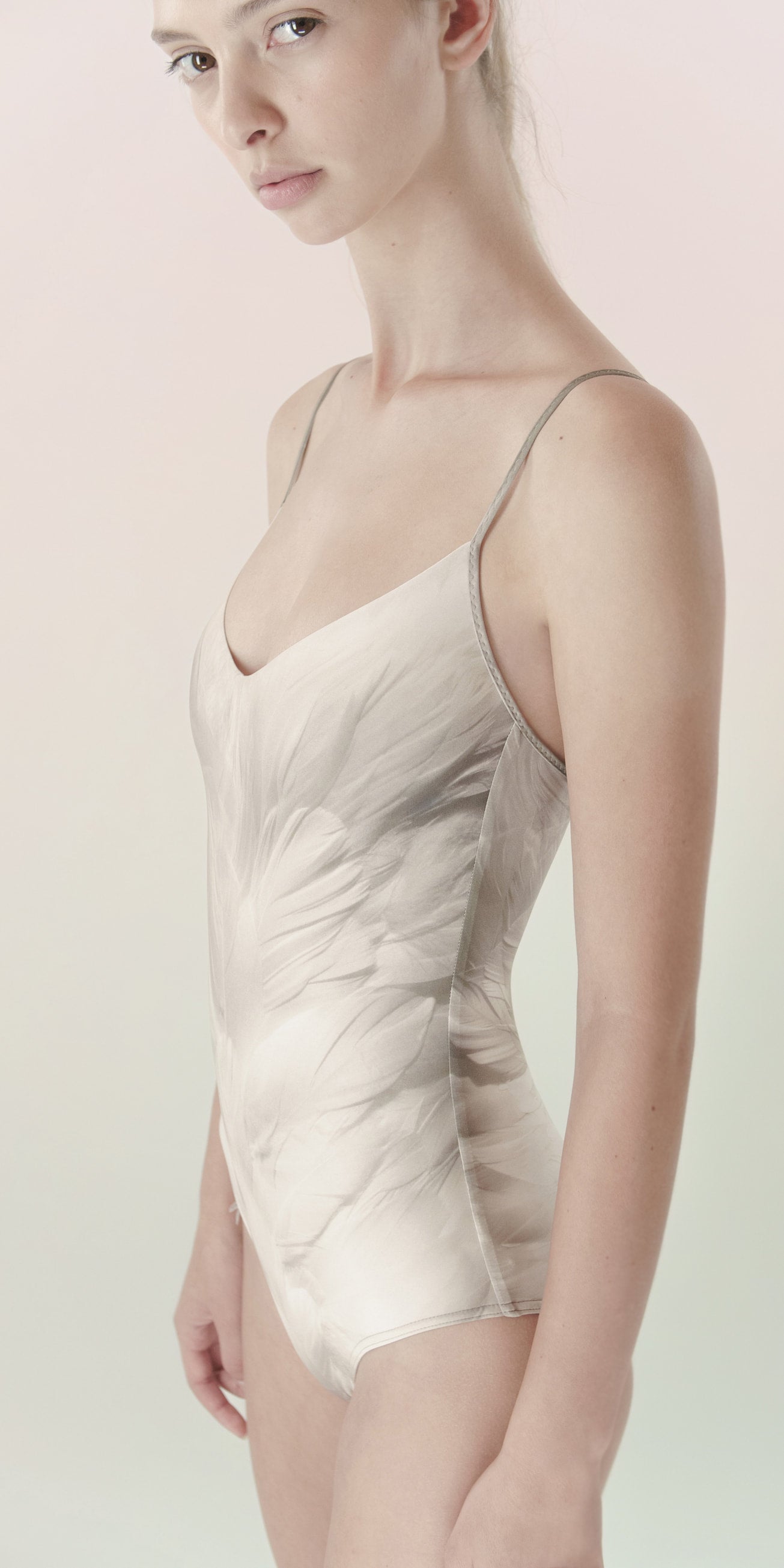 SWAN – classic camisole leotard – white