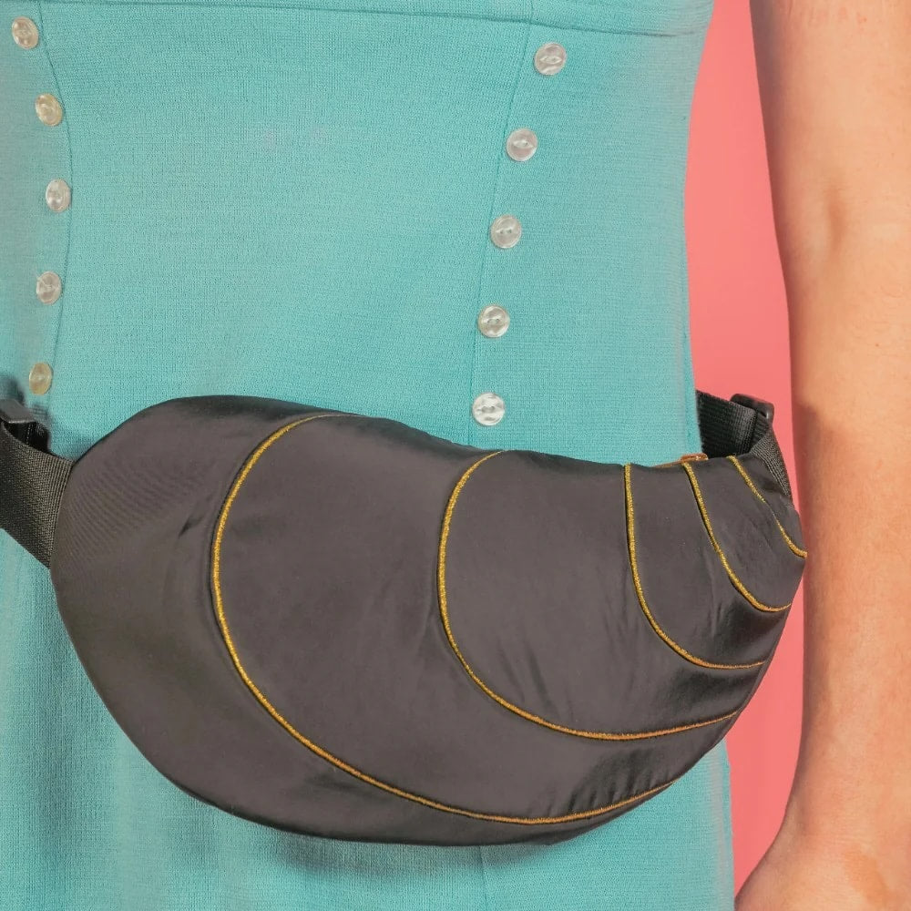 MUSSEL BUM BAG