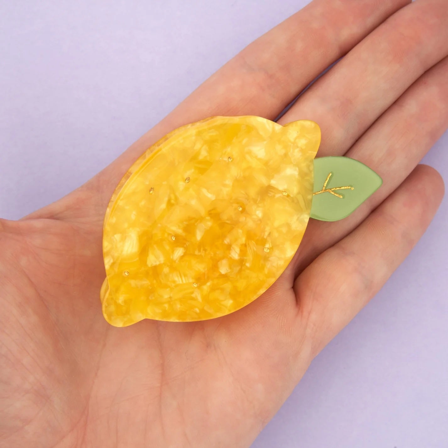 LEMON HAIR CLAW