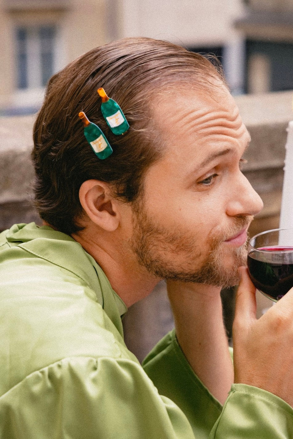 WINE HAIR CLIP
