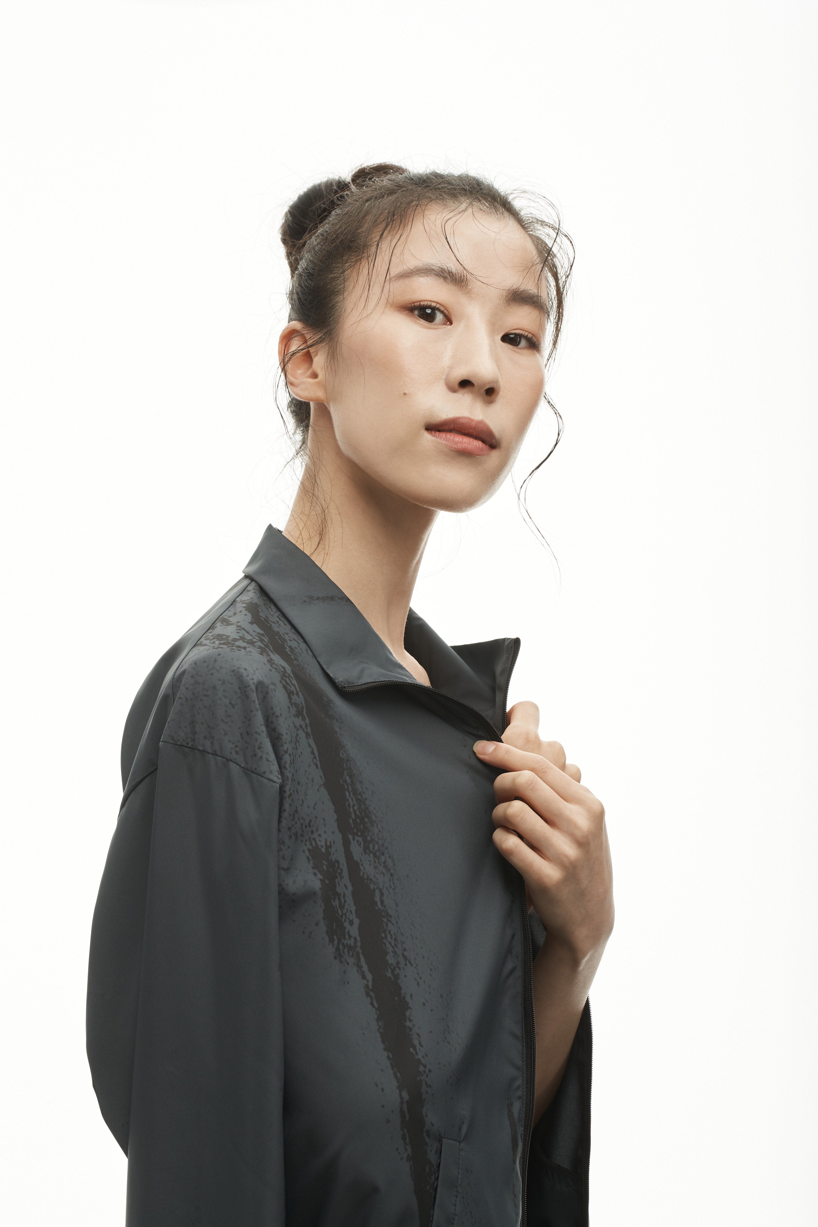 PRINTED RECYCLED POLYESTER JACKET | DARK ICE