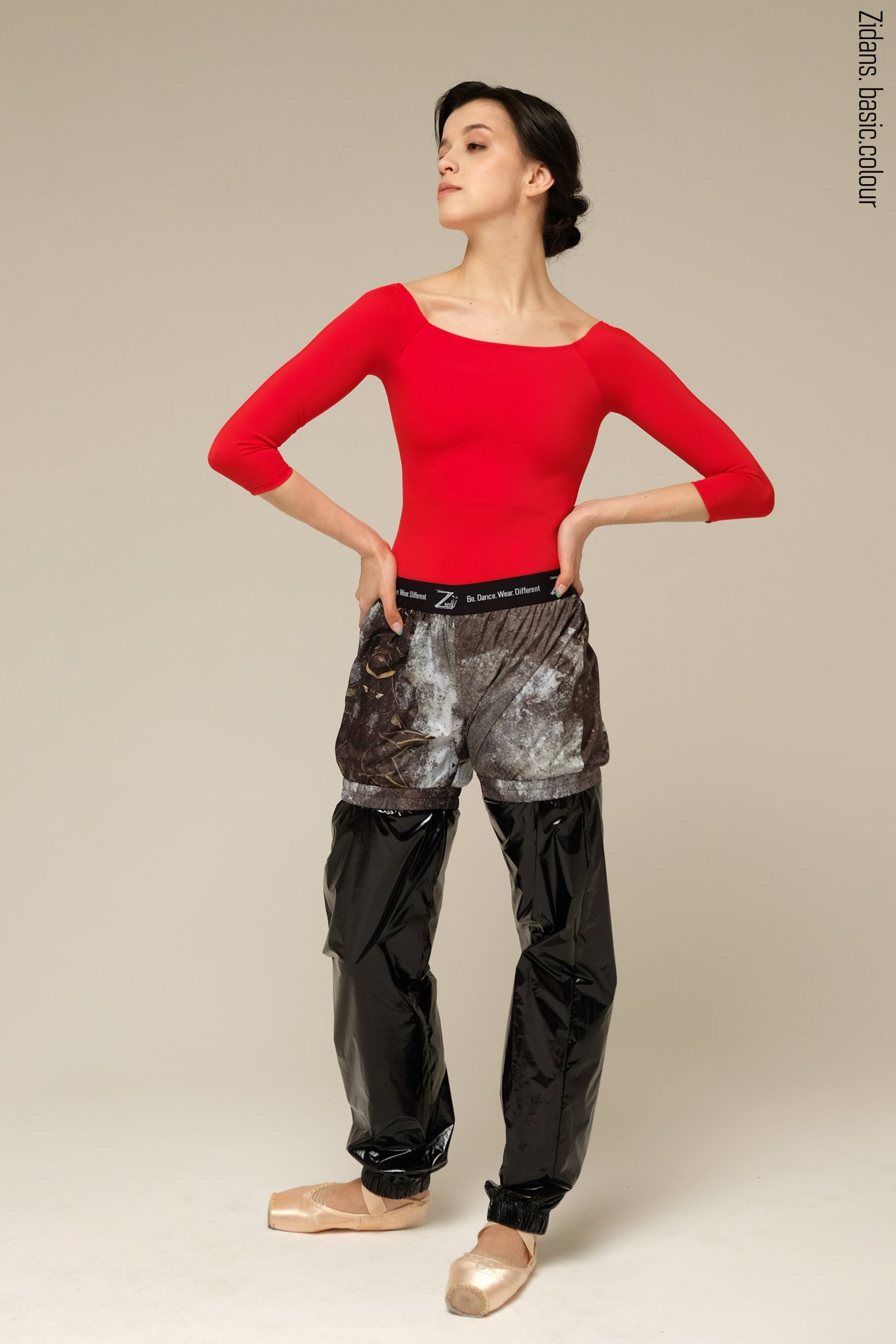 Pants + Shorts, stained in print | mud