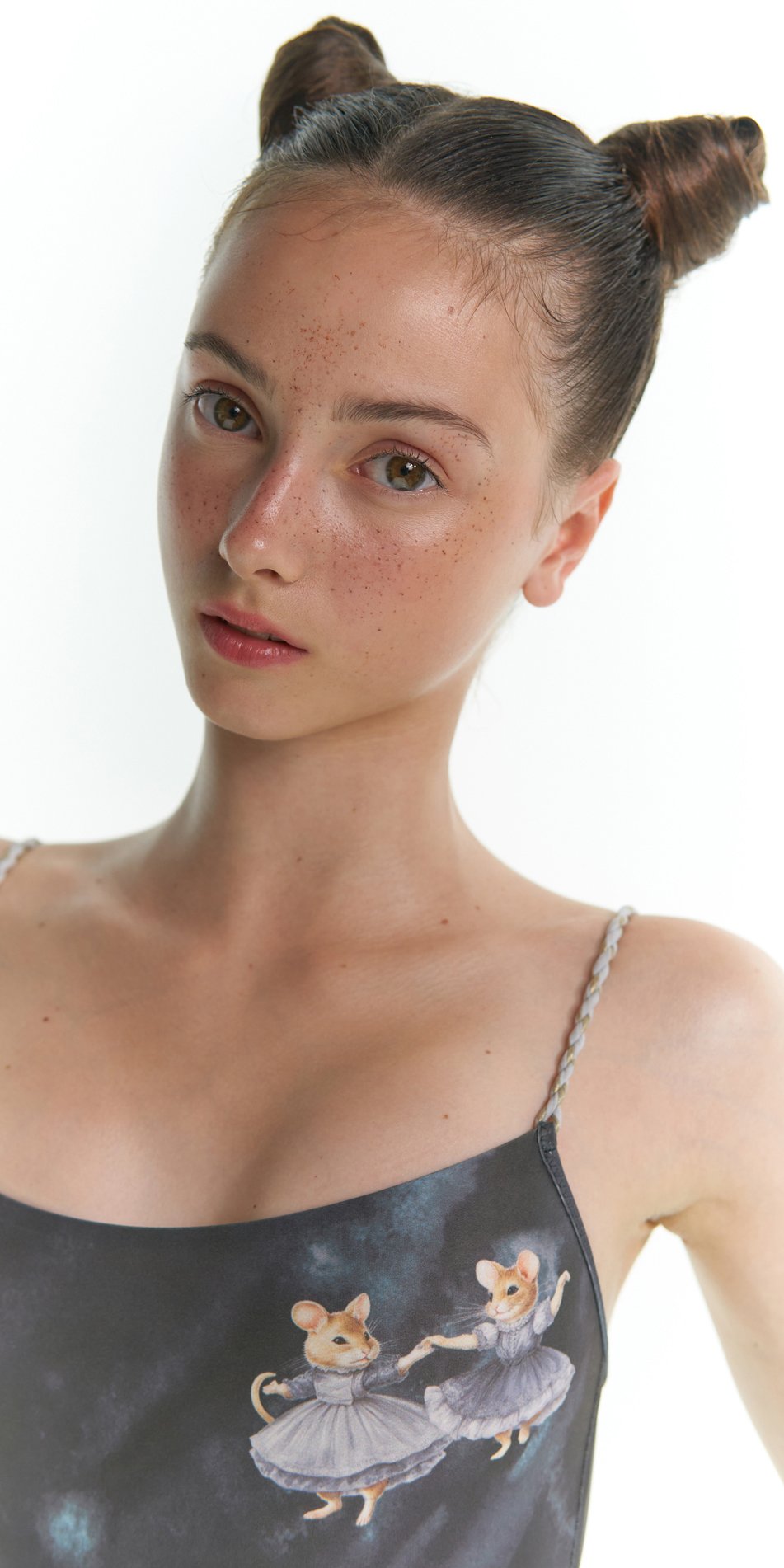 MOUSY – camisole leotard with hand braided straps – off grey