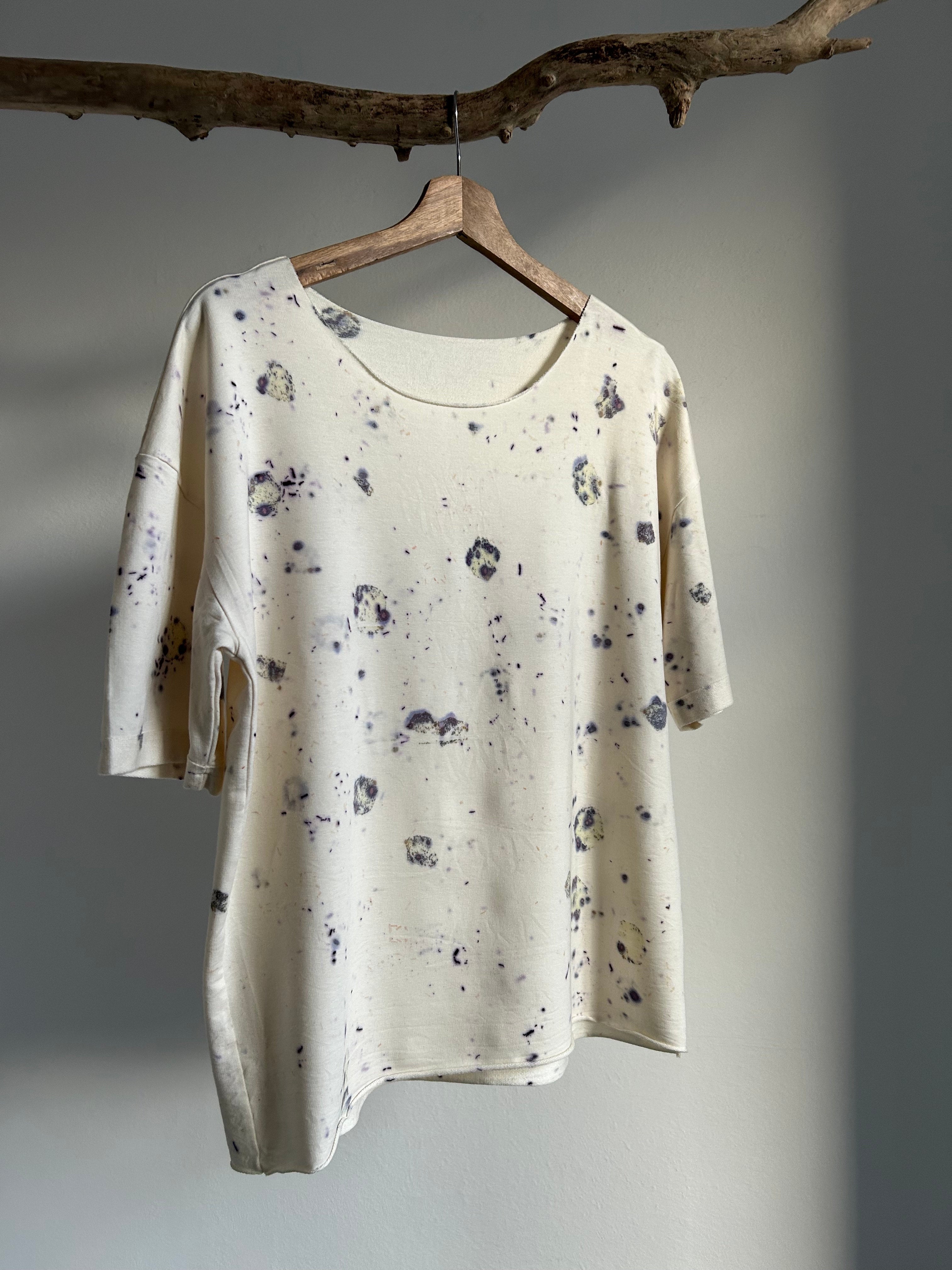 Oversized t-shirt EMBER | Garden of Eden