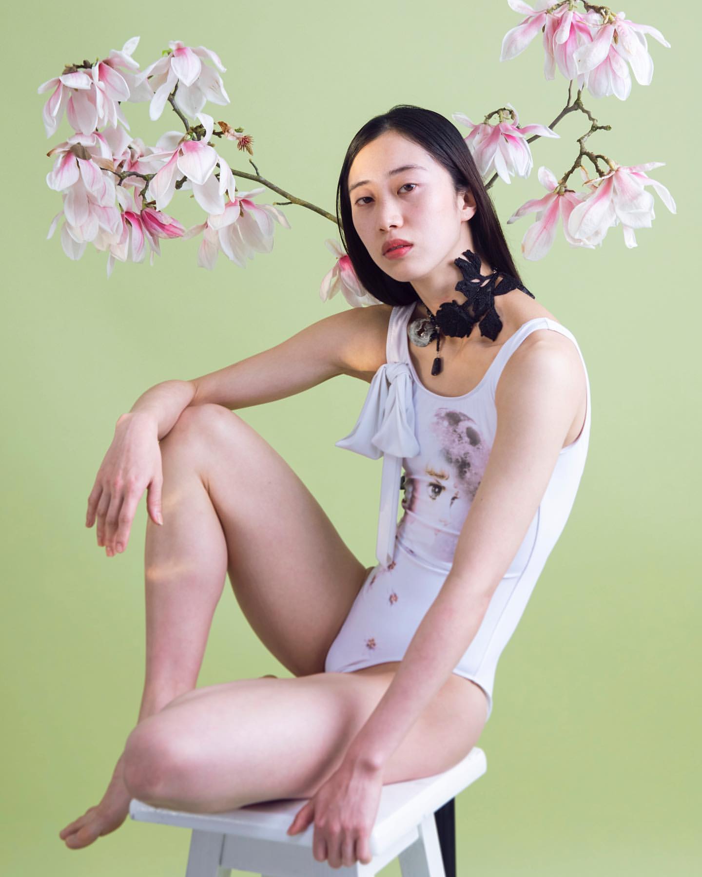 Liva Bathingsuit | Swan girl + bow