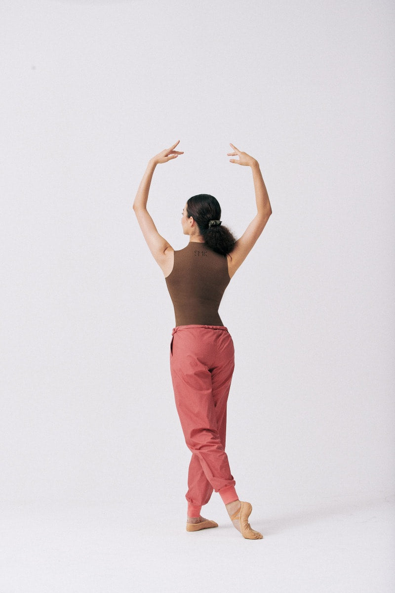 ZIPPERED HALF TOP | TOBACCO