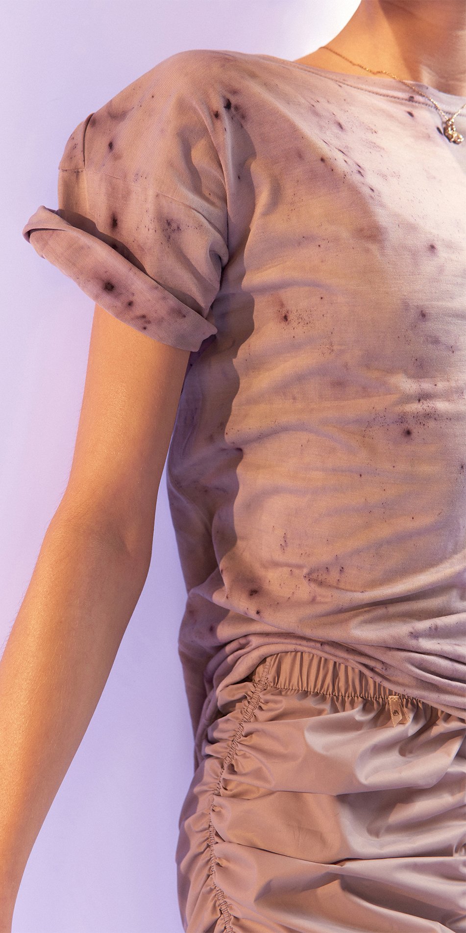 SUN-KISSED – hand dyed t-shirt with embroidered bugs – lavender/multicolor