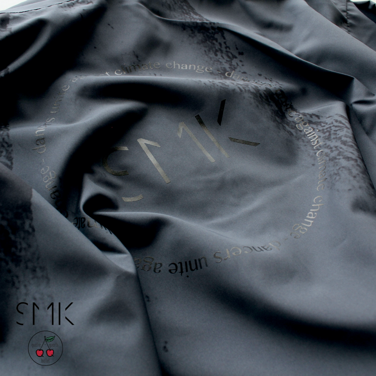 PRINTED RECYCLED POLYESTER JACKET | DARK ICE