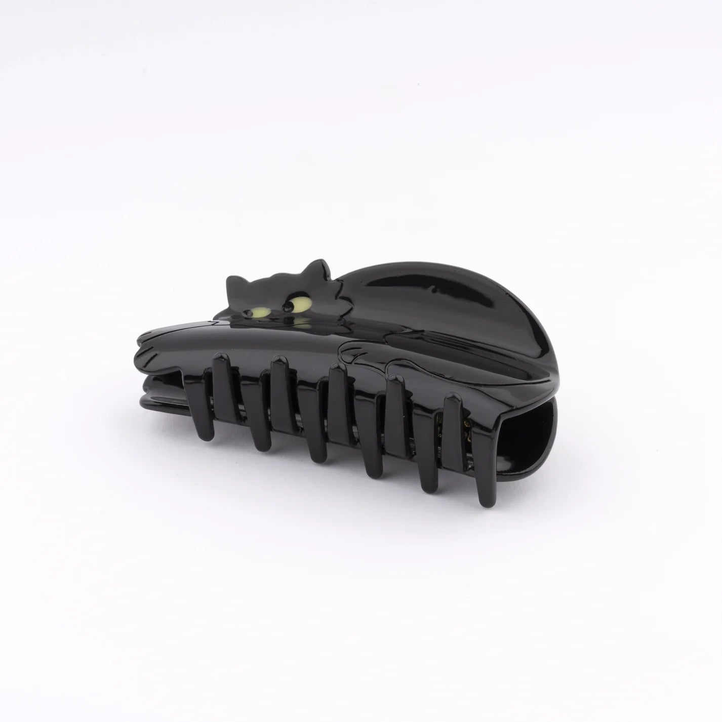 BLACK CAT HAIR CLAW
