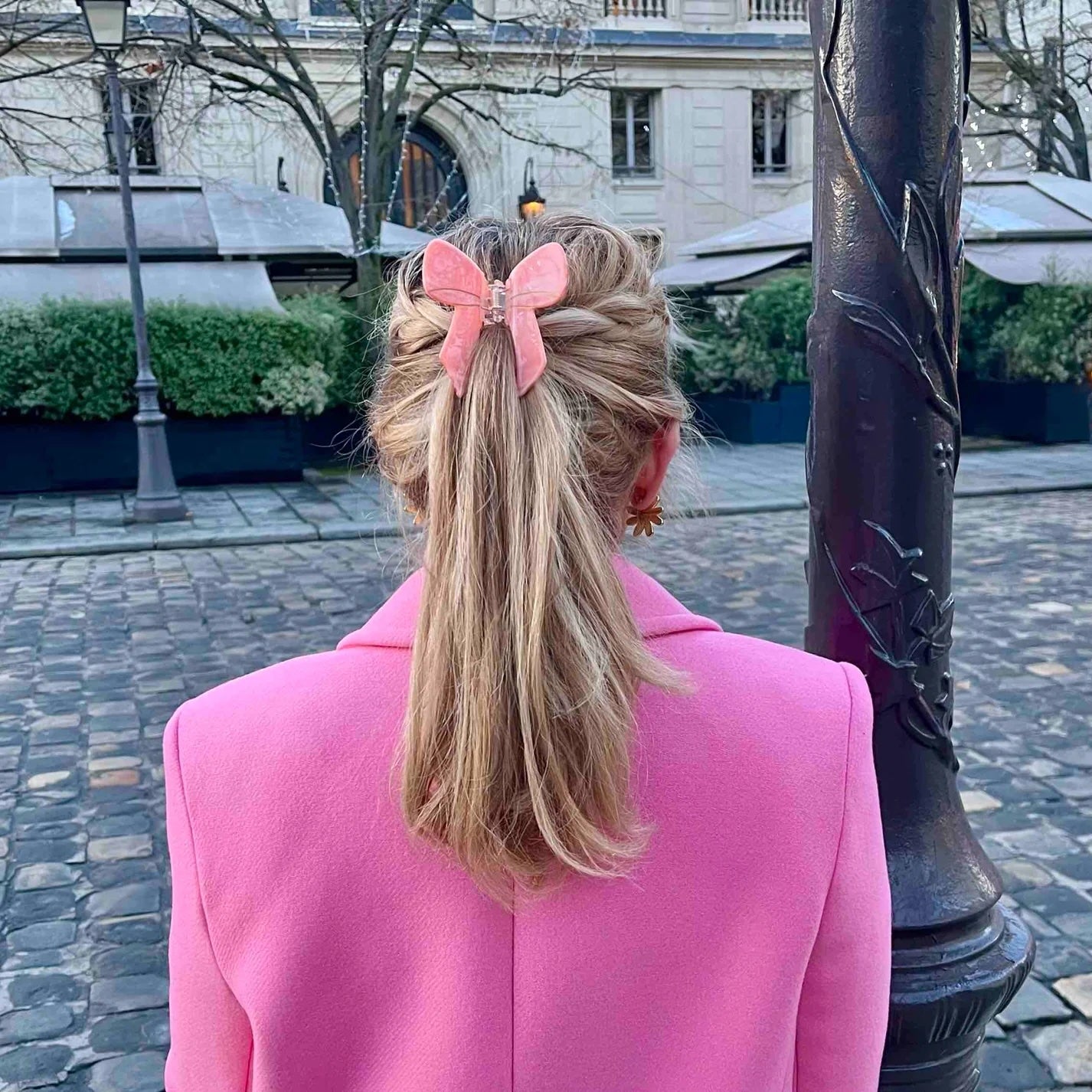 PINK RIBBON HAIR CLAW