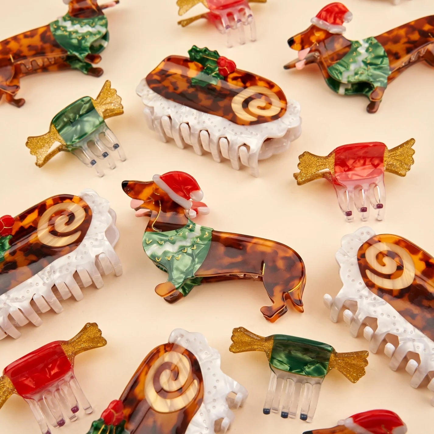 CHRISTMAS LOG CAKE HAIR CLAW
