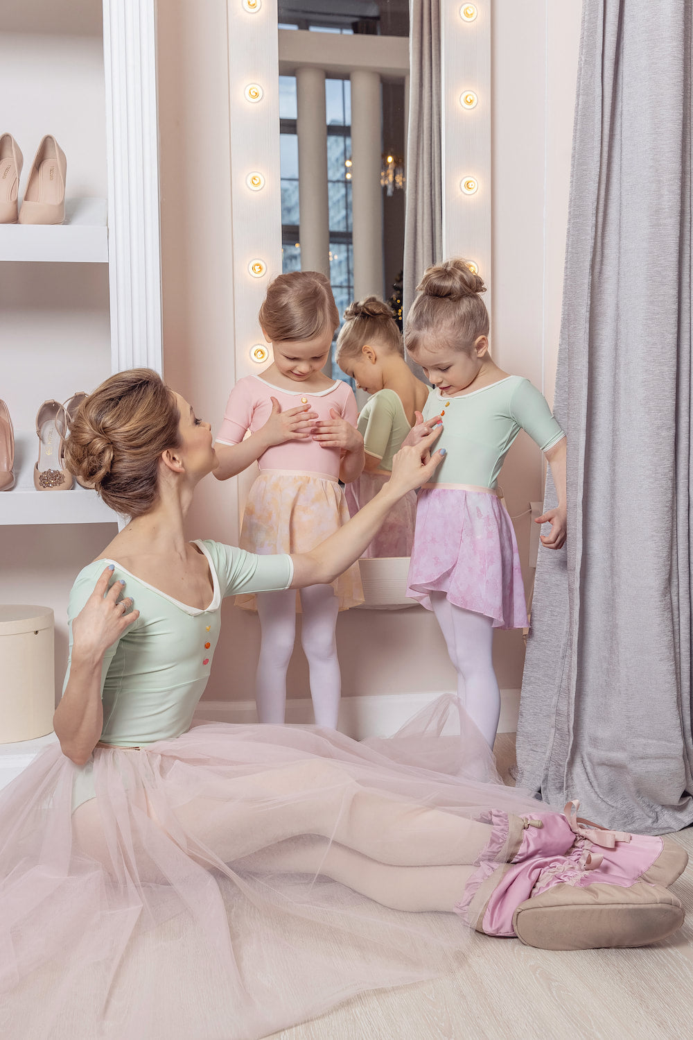 Montpensier girls leotard | Pink peach