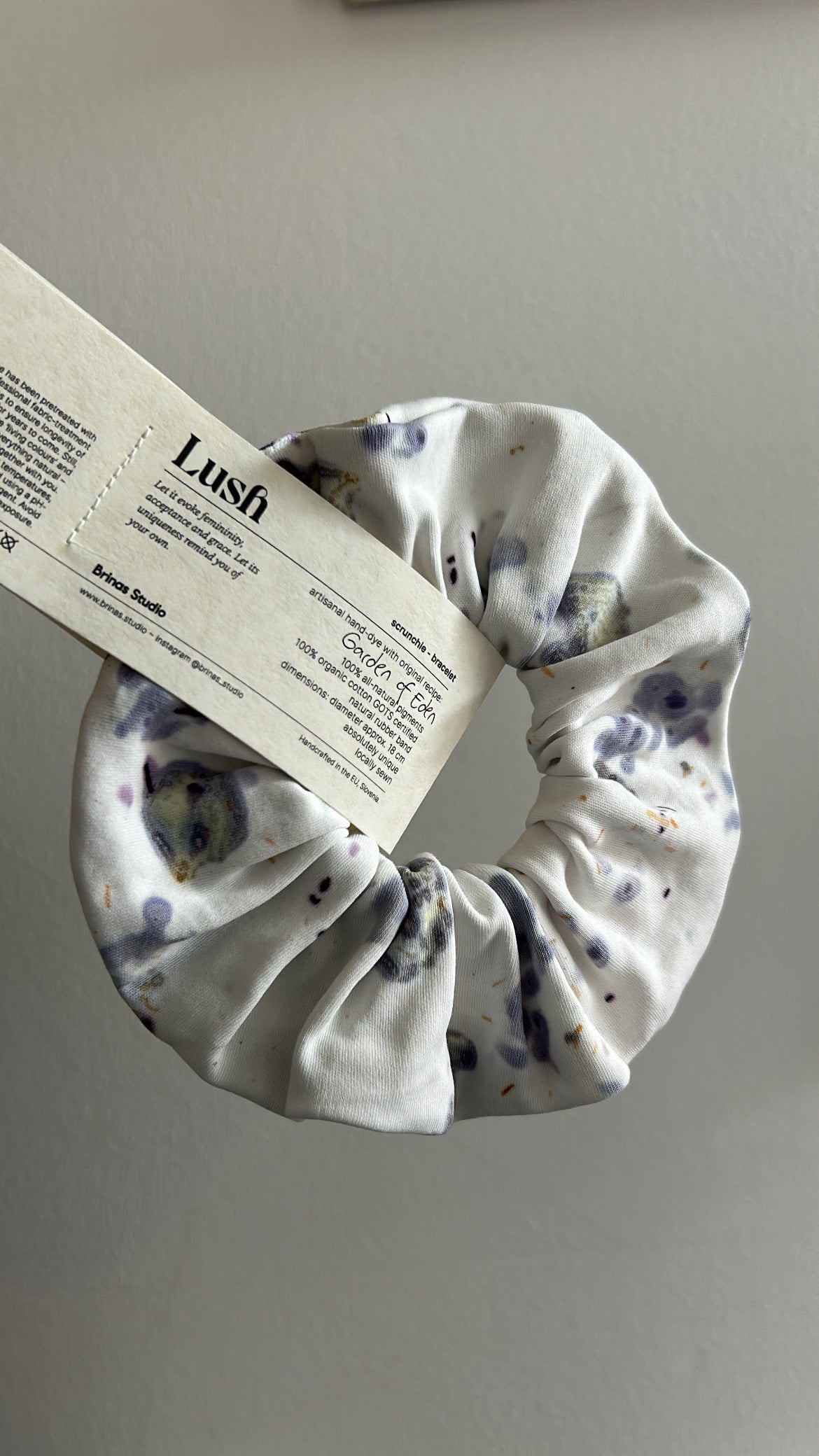 Lush scrunchie | Garden of Eden