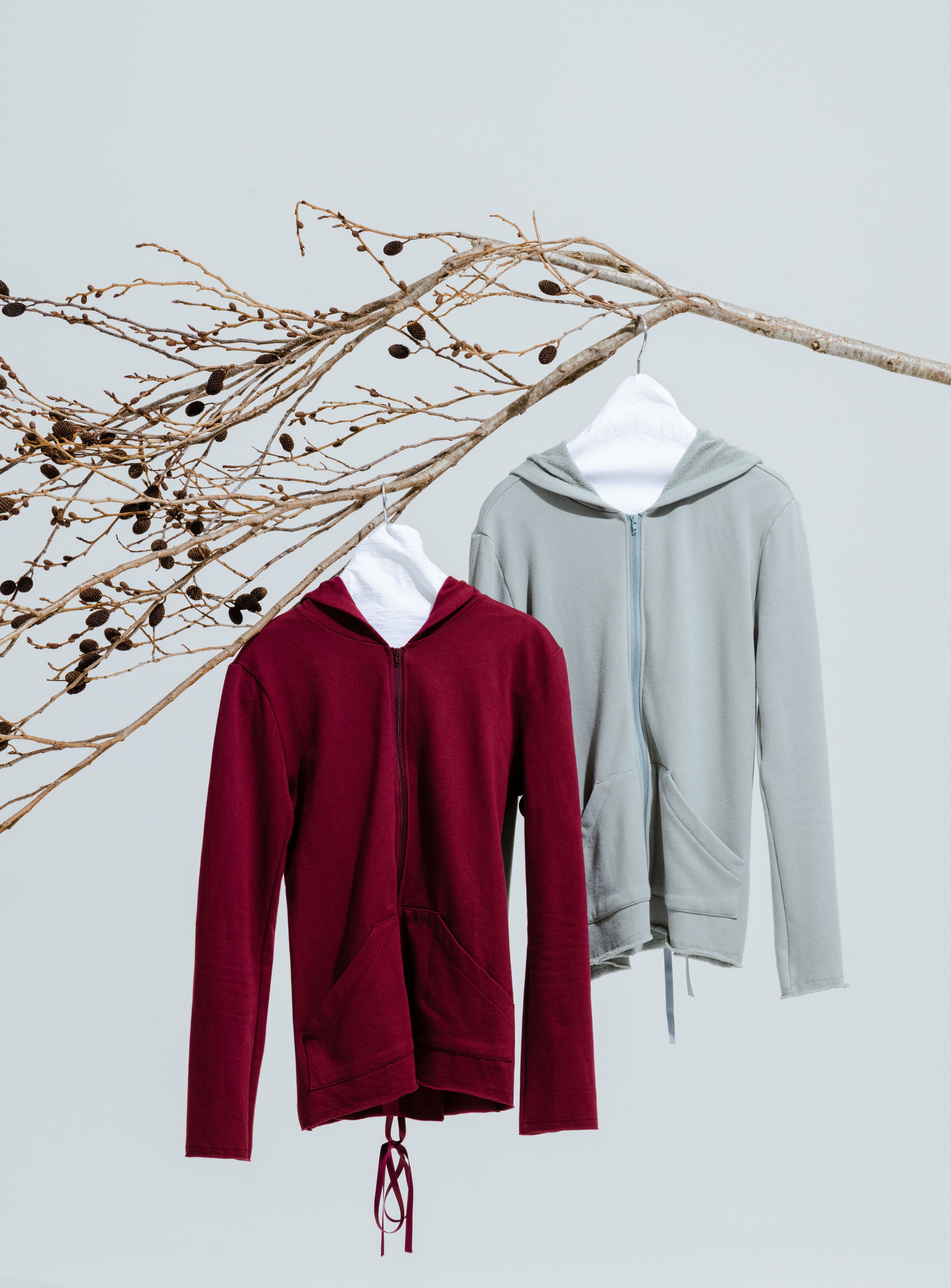 ORGANIC COTTON LACED HOODIE | BURGUNDY