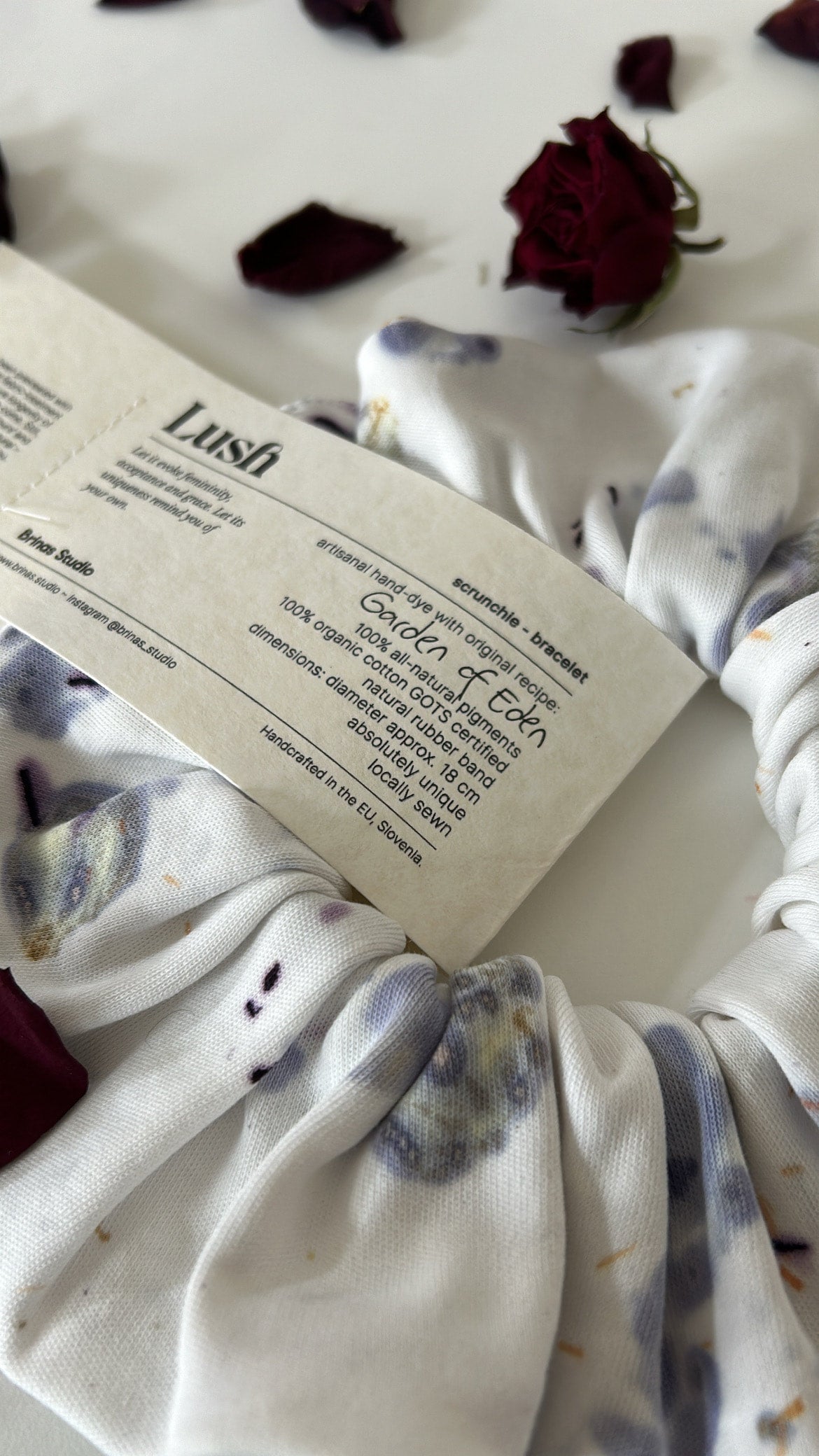 Lush scrunchie | Garden of Eden