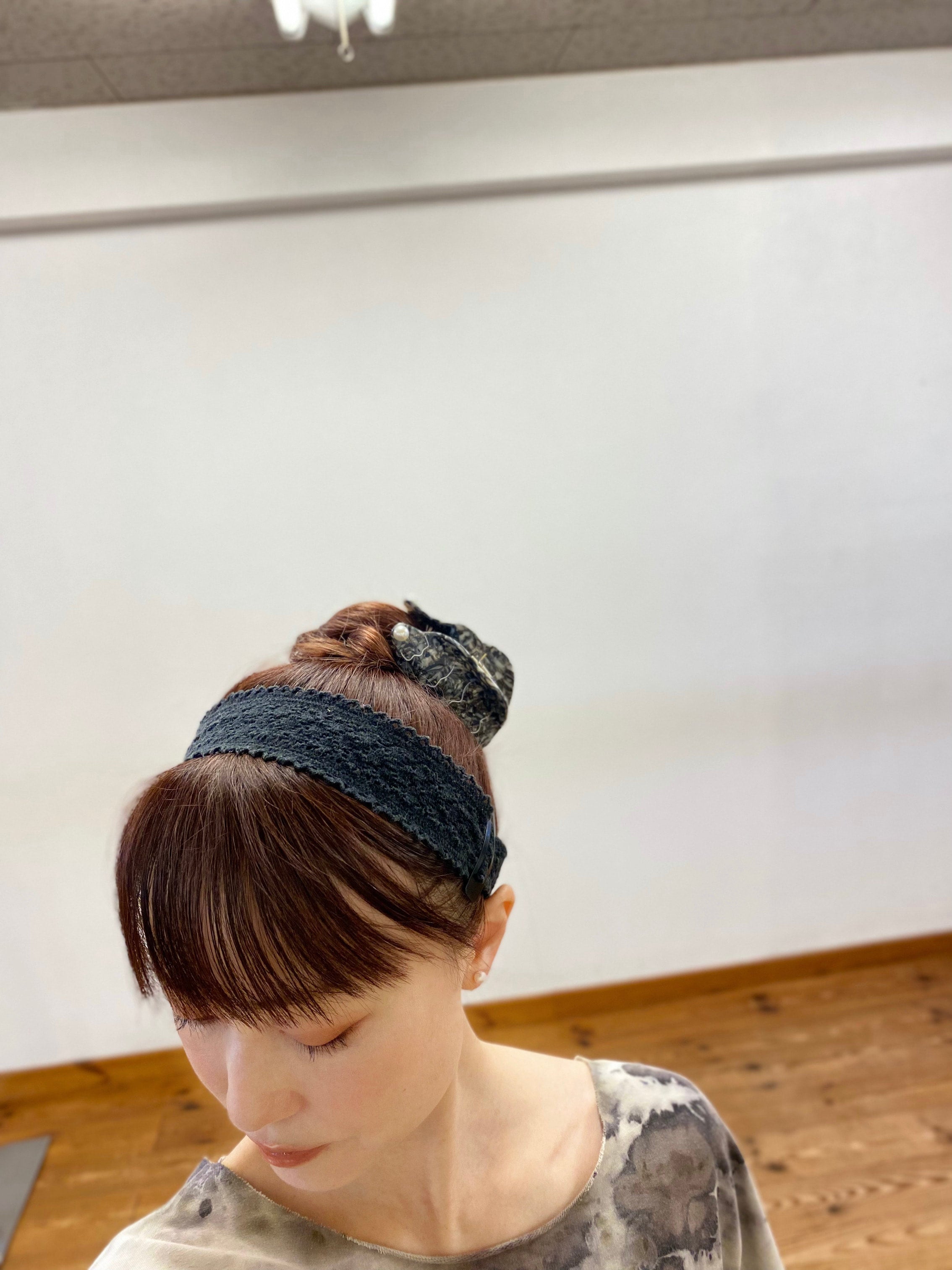 OYSTER HAIR CLAW