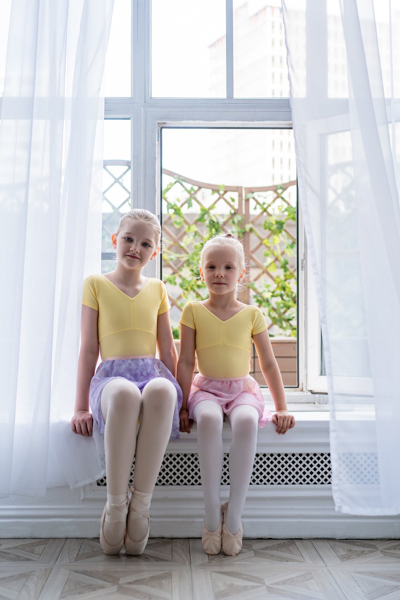 Petite Etoile girls leotard