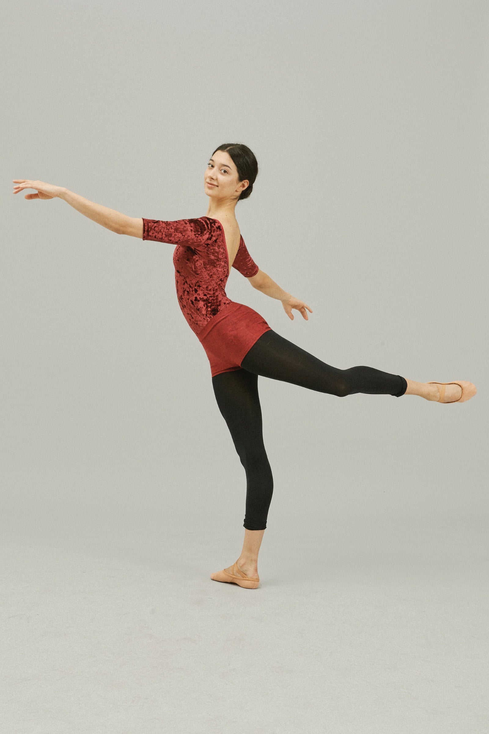 VELVET CREORA® SLEEVED-LEOTARD | BURGUNDY