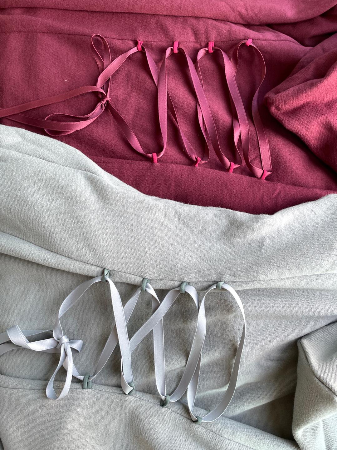 ORGANIC COTTON LACED HOODIE | BURGUNDY