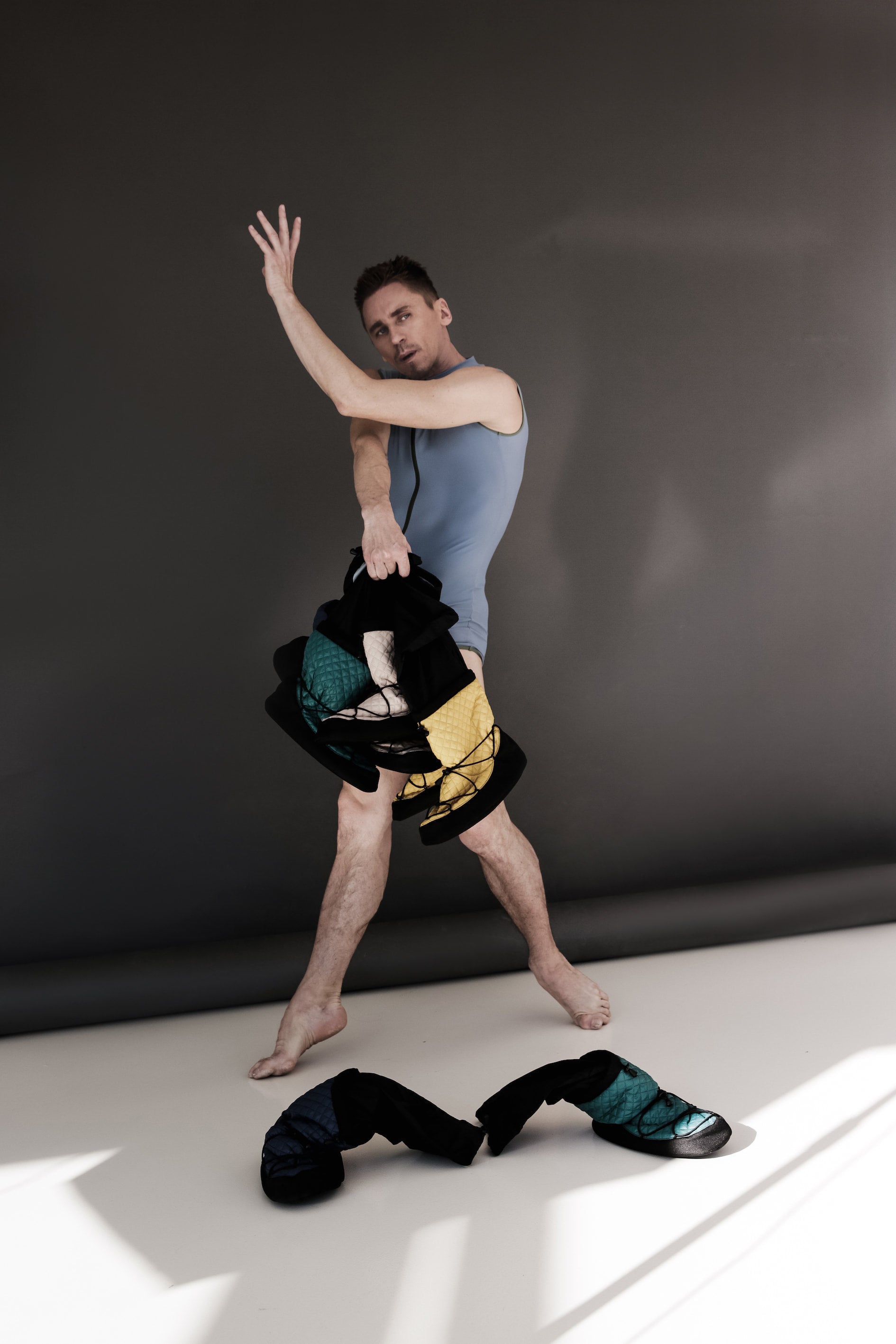 Transformer booties Mustard by Igor Kolb