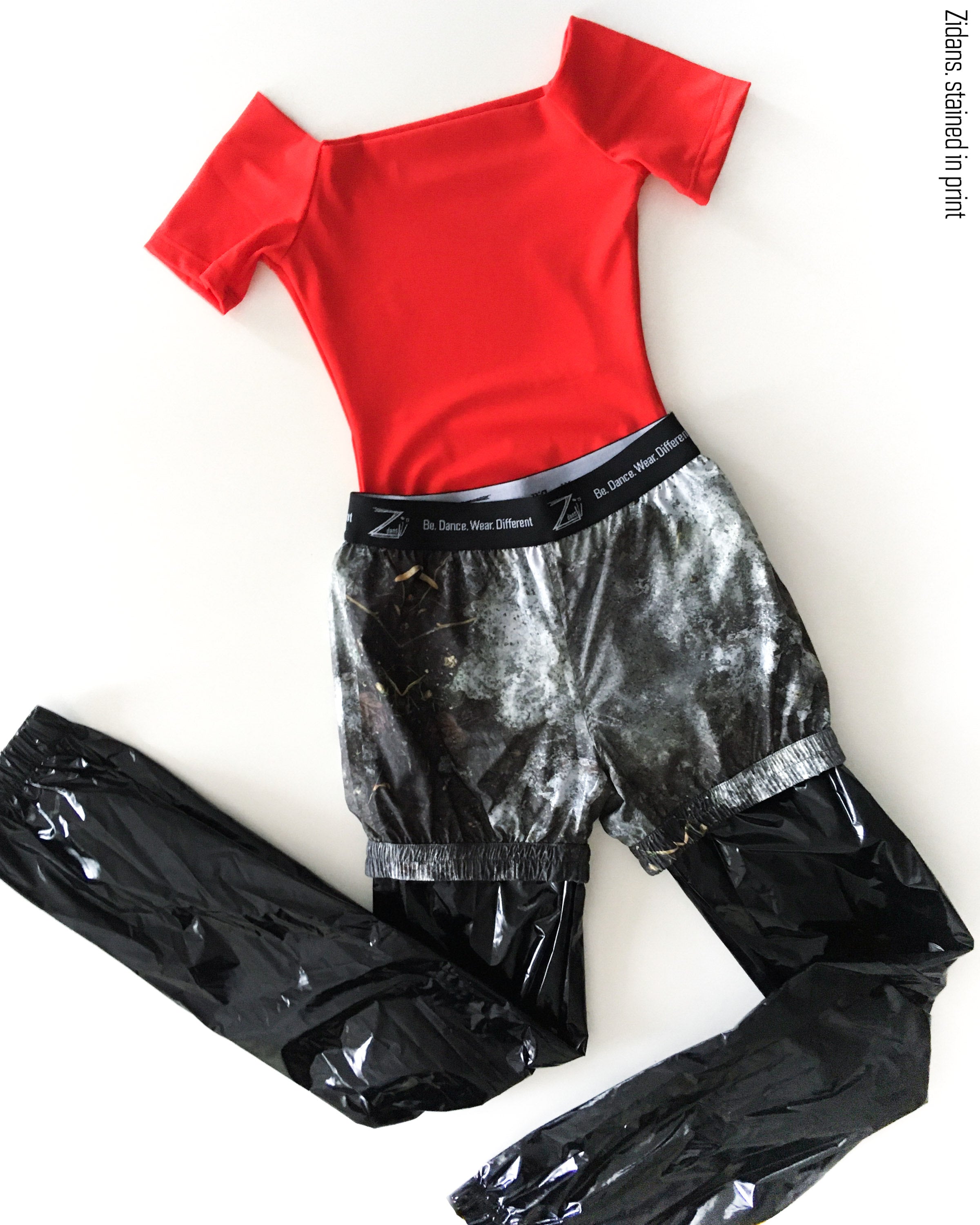 Pants + Shorts, stained in print | mud
