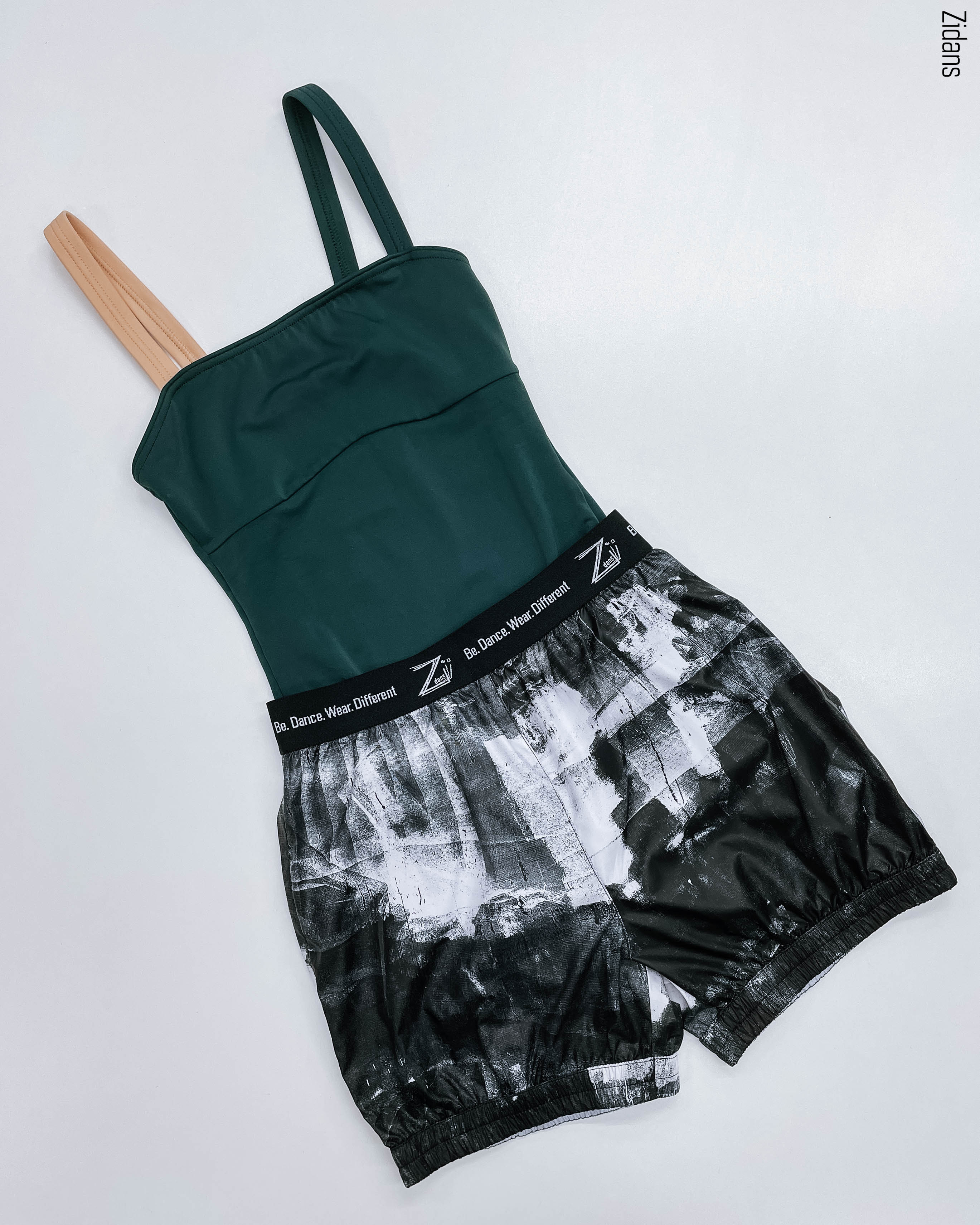 Sauna-shorts | asphalt_strokes