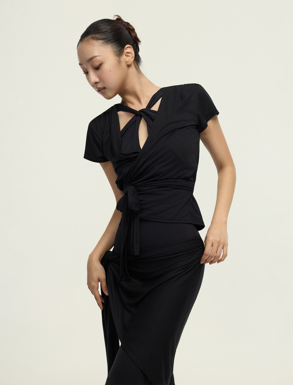 ［予約アイテム］SecondSkin SilkSoft™ Stola Curve-Draped Wrap Skirt x 3色