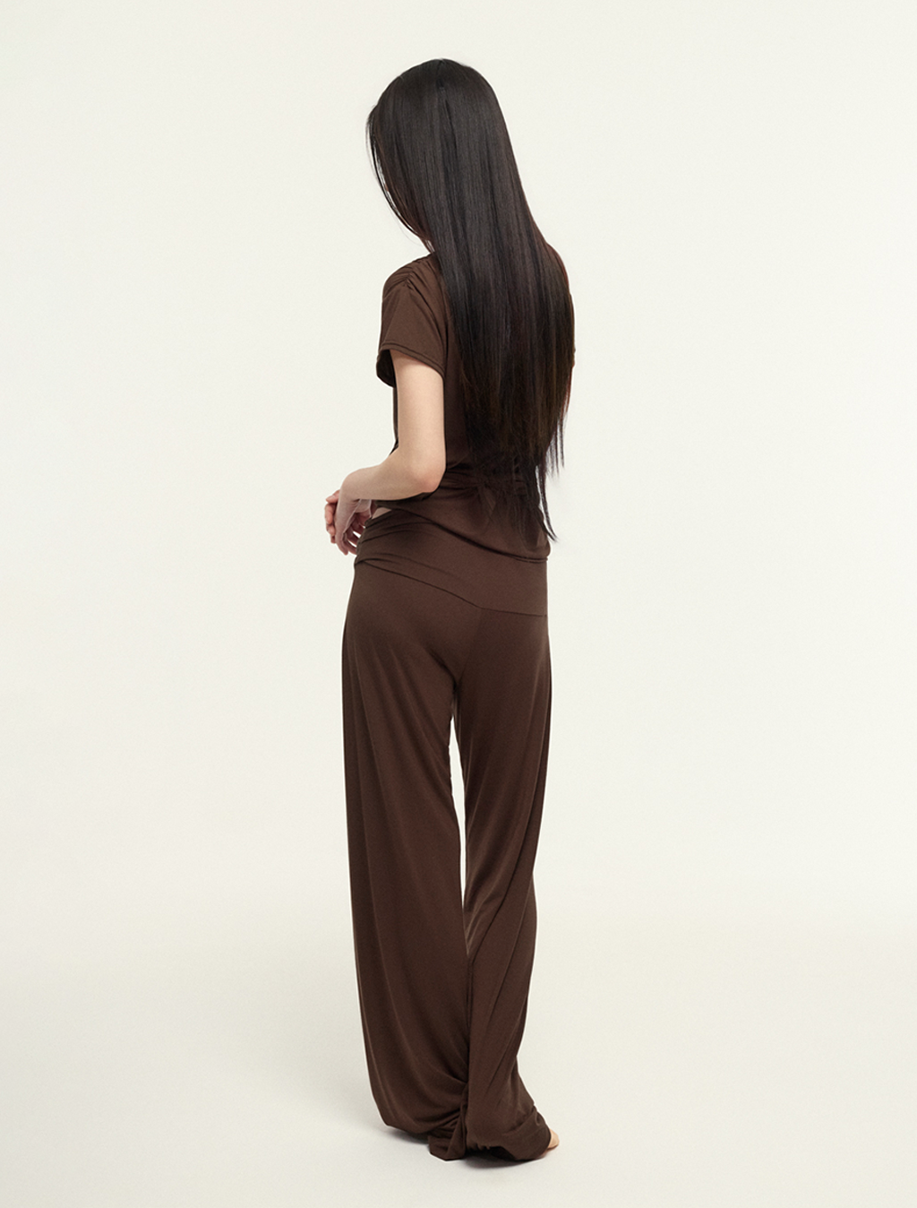 ［予約アイテム］SecondSkin SilkSoft™ Stola Curve-Draped Long Pants x 3色