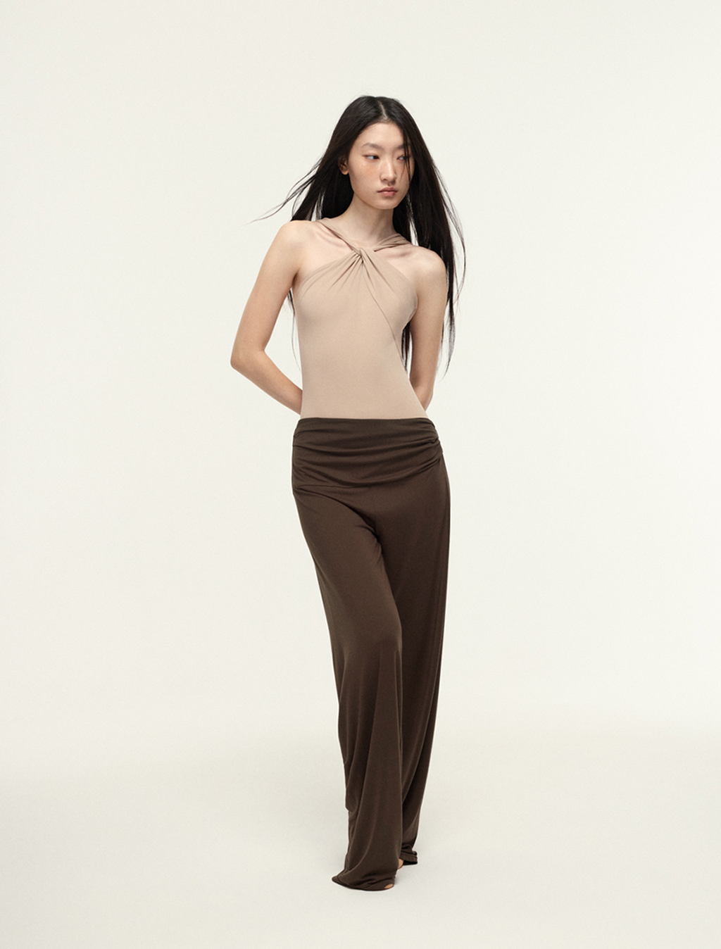 ［予約アイテム］SecondSkin SilkSoft™ Stola Curve-Draped Long Pants x 3色