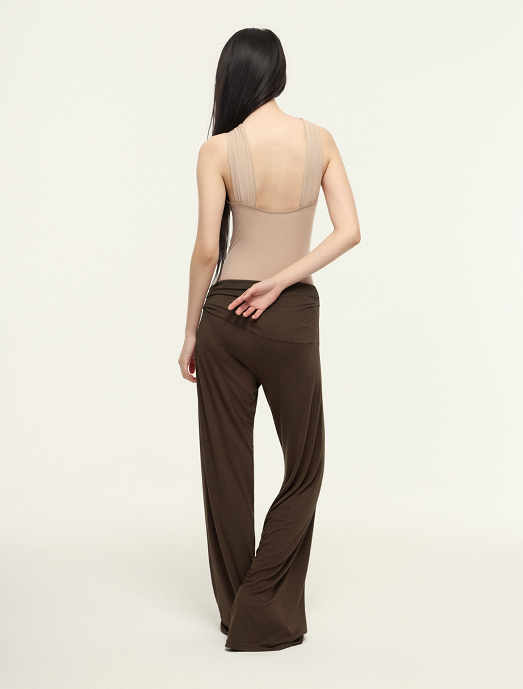 ［予約アイテム］SecondSkin SilkSoft™ Stola Curve-Draped Long Pants x 3色