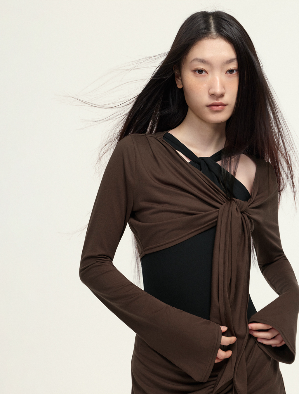 ［予約アイテム］SecondSkin SilkSoft™ Stola Drape Easy-Hold Two-Way Long Sleeve x 3色