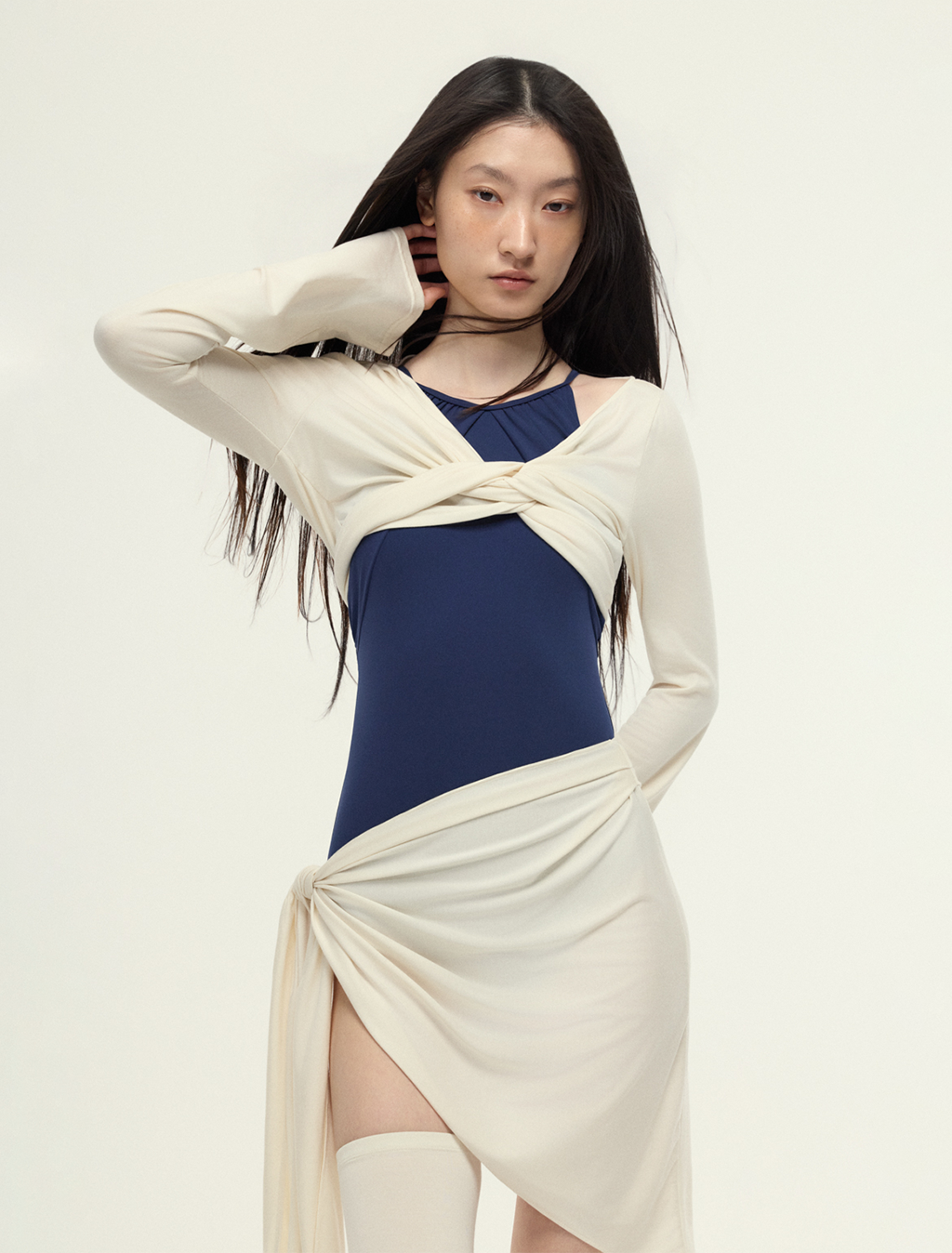 ［予約アイテム］SecondSkin Draped Waterfall Halter LT x 2色