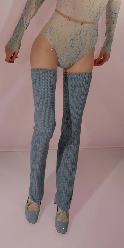 ［予約アイテム］BUTTERZOPF – leg warmers – baby blue