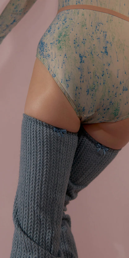 ［予約アイテム］BUTTERZOPF – leg warmers – baby blue