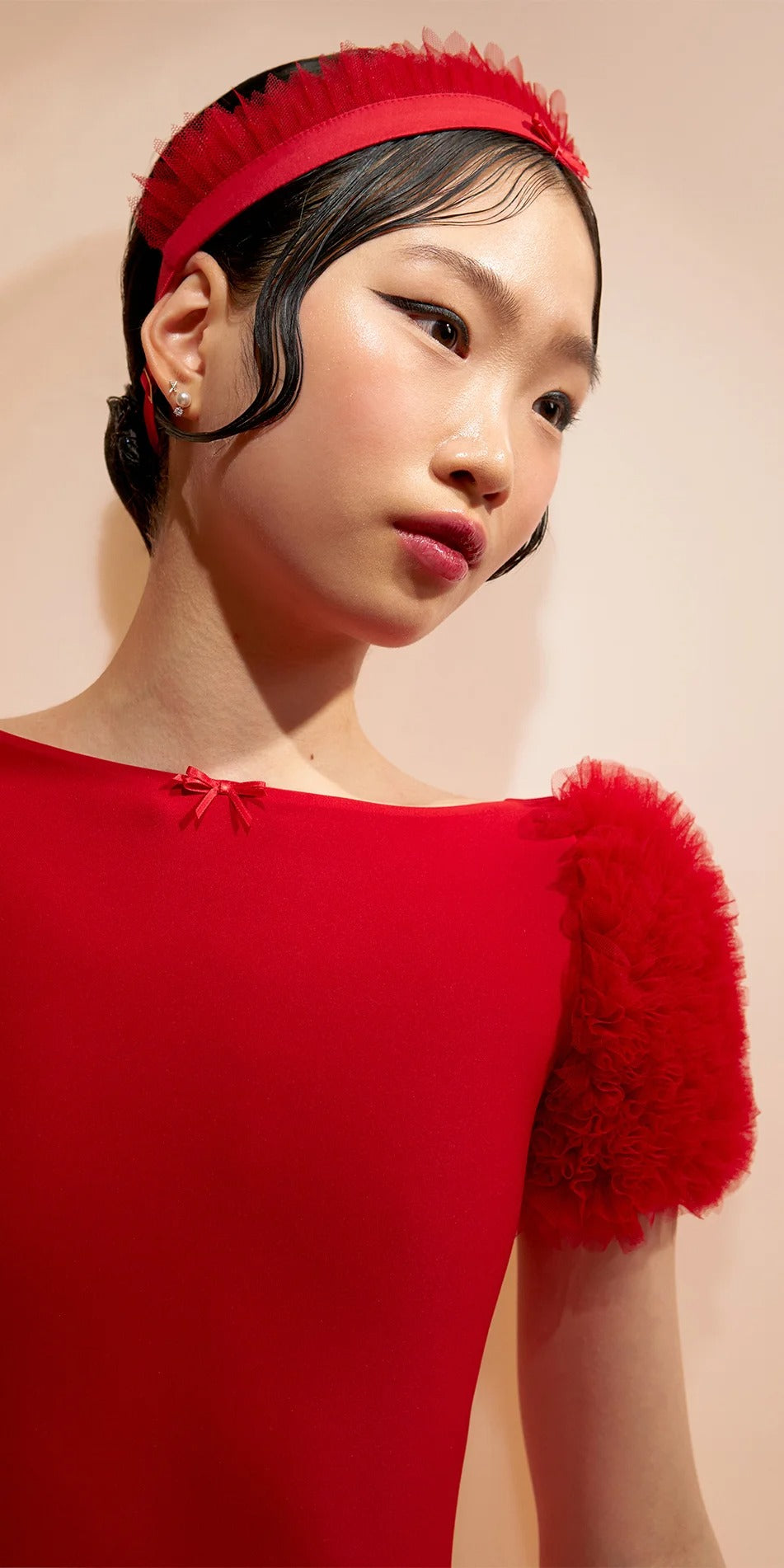 ［予約アイテム］CHANTILLY – ruffle tulle short sleeve leotard – cherry red