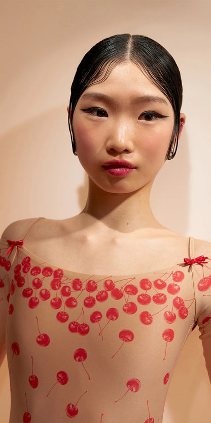 ［予約アイテム］CHERRY VALENTINE – off-shoulder leotard with bracelet sleeves – cherry valentine