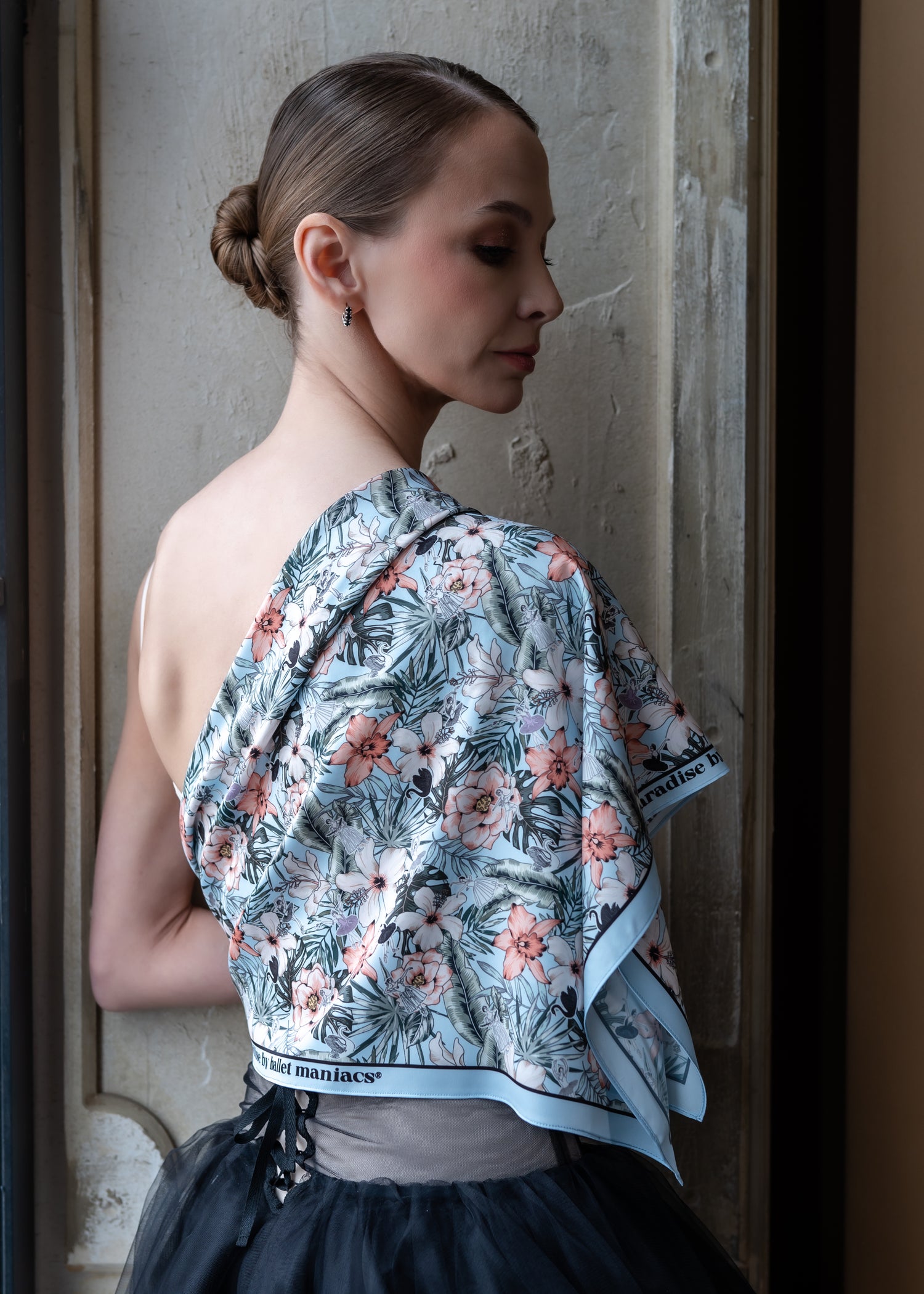 BALLET PARADISE shawl