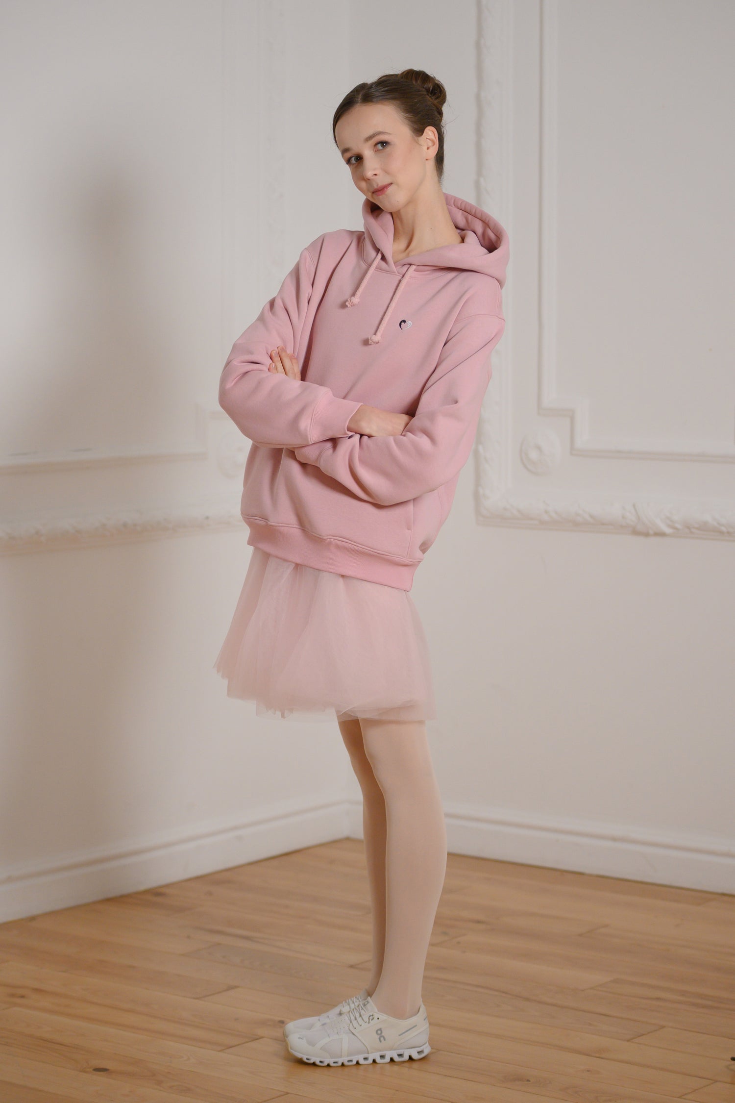 Love sign hoodie