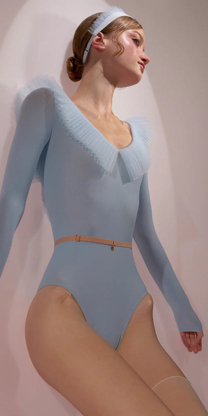 ［予約アイテム］GRAND – décolleté leotard with pleated tutu collar – baby blue