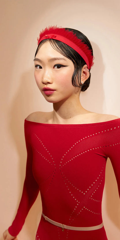 ［予約アイテム］SEAMLESS – knitted boatneck leotard – cherry red