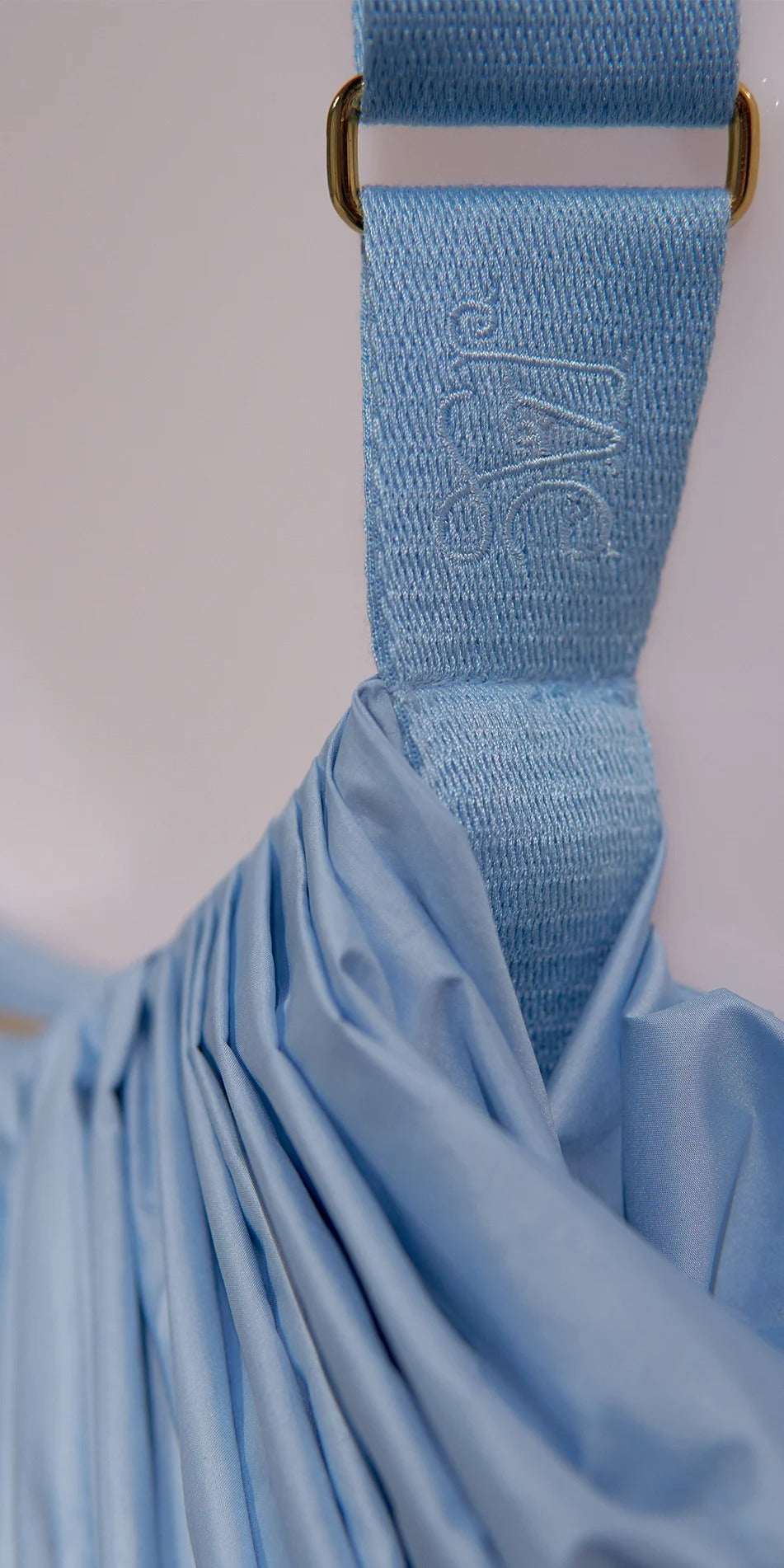 ［予約アイテム］WHIPPED CREAM – pleated croissant bag – baby blue