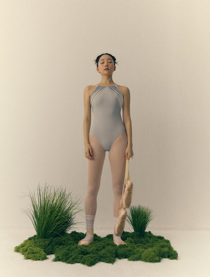 ［予約アイテム］SecondSkin Draped Waterfall Halter LT x 2色